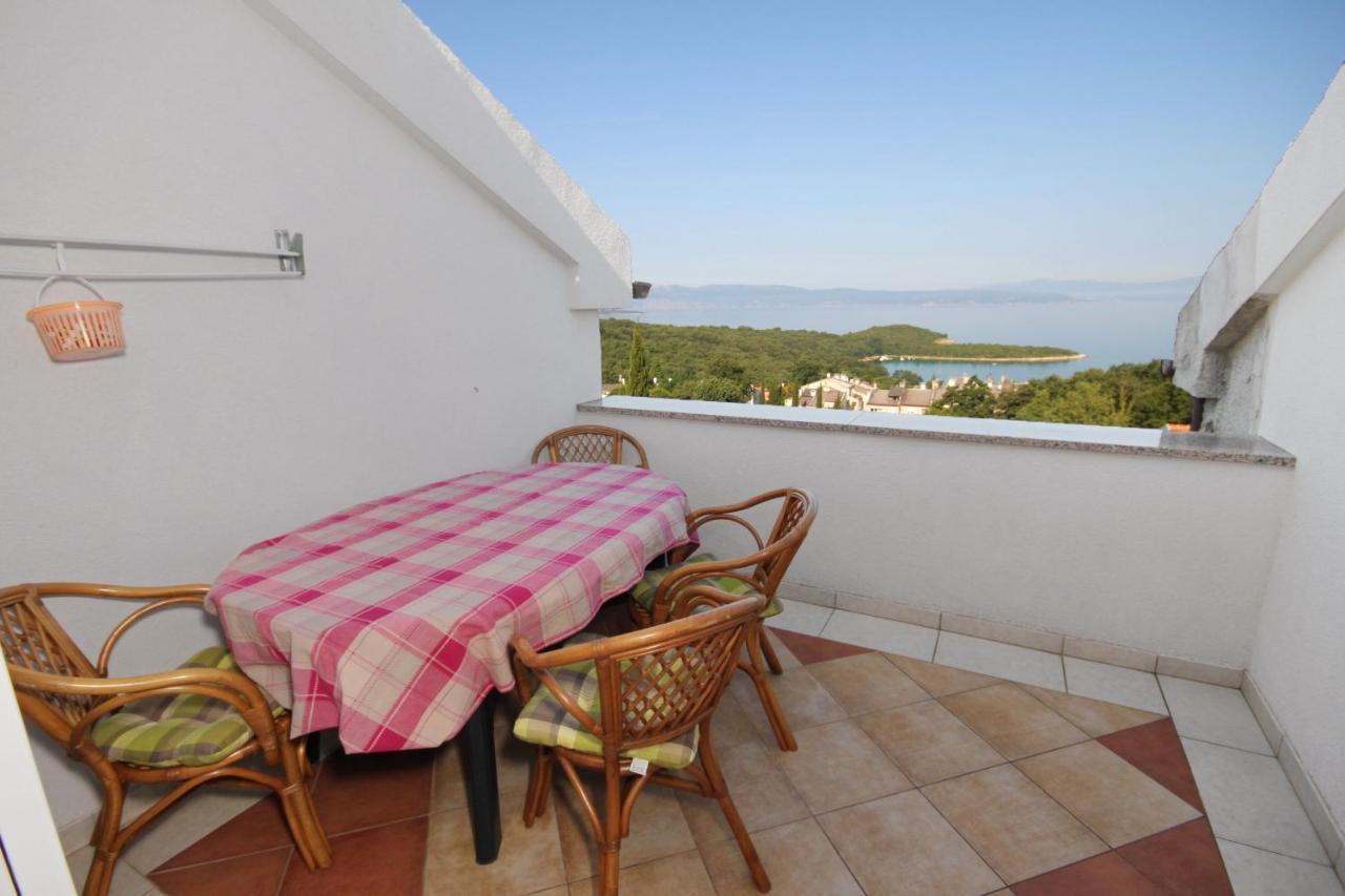 Apartments And Rooms With Parking Space Njivice, Krk - 5458 외부 사진